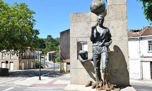 Casa De La Abuela En El Camino De Santiago A Finiesterre Villa Negreira Esterno foto